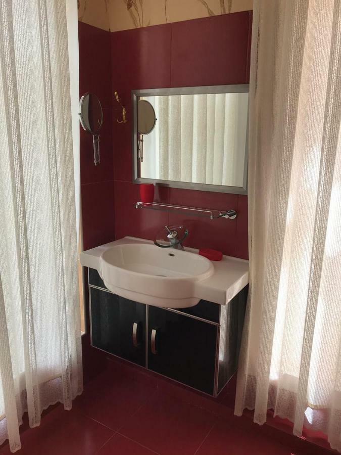 Sheki Apartments מראה חיצוני תמונה